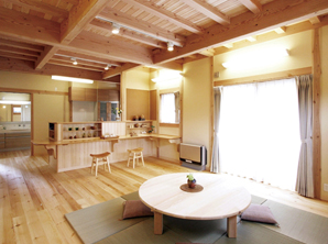 新築規格住宅郷の家ダイニングキッチン写真